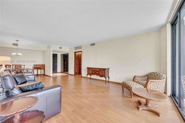 2800 Island Blvd 603, Aventura, FL 33160