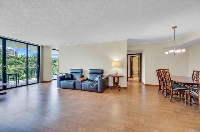 2800 Island Blvd 603, Aventura, FL 33160