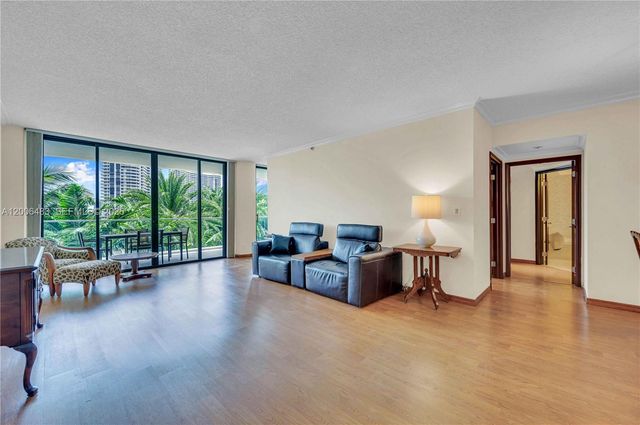 2800 Island Blvd 603, Aventura, FL 33160