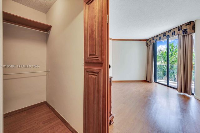 2800 Island Blvd 603, Aventura, FL 33160