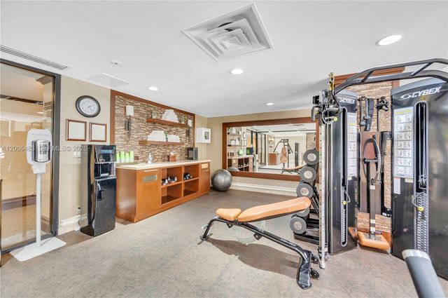 2800 Island Blvd 603, Aventura, FL 33160