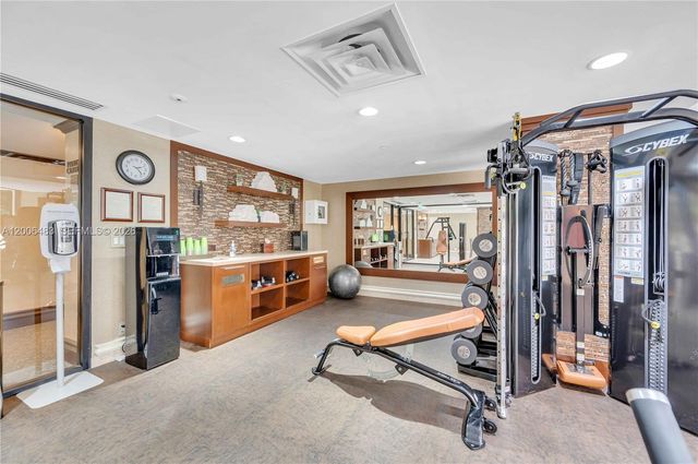 2800 Island Blvd 603, Aventura, FL 33160