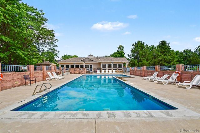 1601 Great Western Drive Q4, Longmont, CO 80501