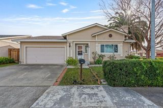1005 Cherry Court, Hollister, CA 95023