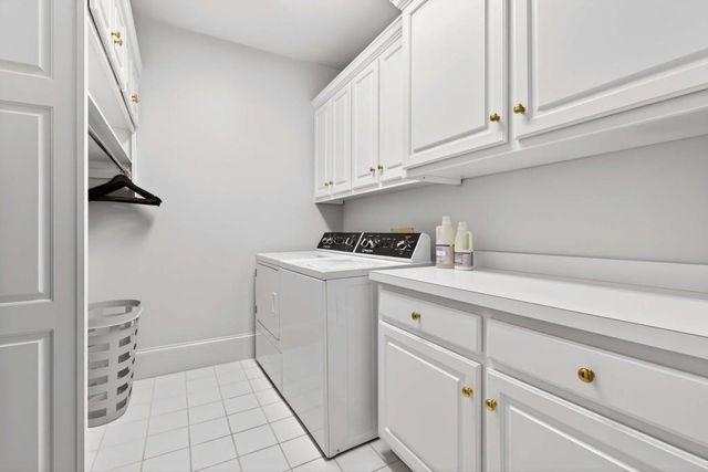 78 Lindbergh Drive NE 100, Atlanta, GA 30305