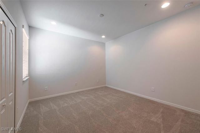 6972 Avalon CIR 1007, Naples, FL 34112