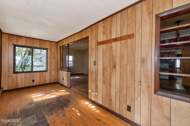 471 7th Avenue, Troy, NY 12182