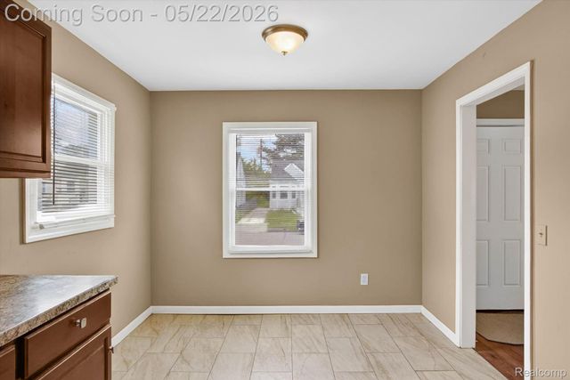 9160 Winthrop Street, Detroit, MI 48228