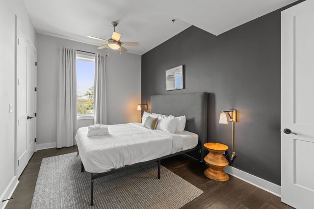 1224 2nd Ave S Apt 302, Nashville, TN 37210