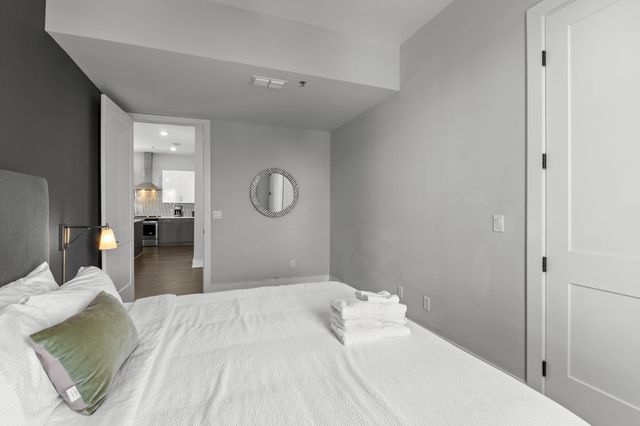 1224 2nd Ave S Apt 302, Nashville, TN 37210