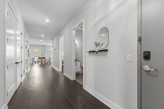 1224 2nd Ave S Apt 302, Nashville, TN 37210