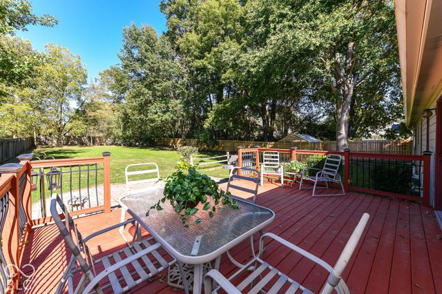 10030 Beam Ridge Drive, Indianapolis, IN 46256
