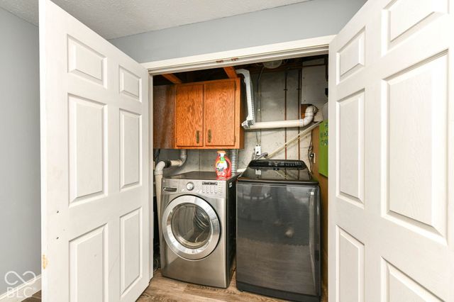 10030 Beam Ridge Drive, Indianapolis, IN 46256