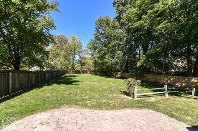 10030 Beam Ridge Drive, Indianapolis, IN 46256