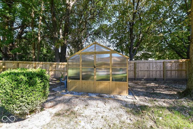 10030 Beam Ridge Drive, Indianapolis, IN 46256