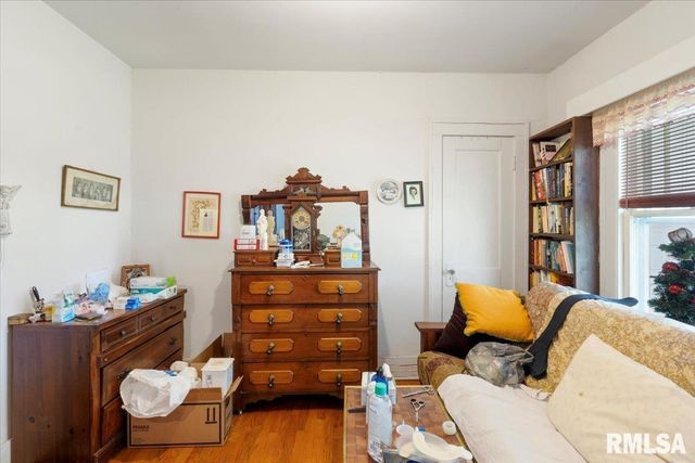 3302 38TH Avenue, Moline, IL 61265