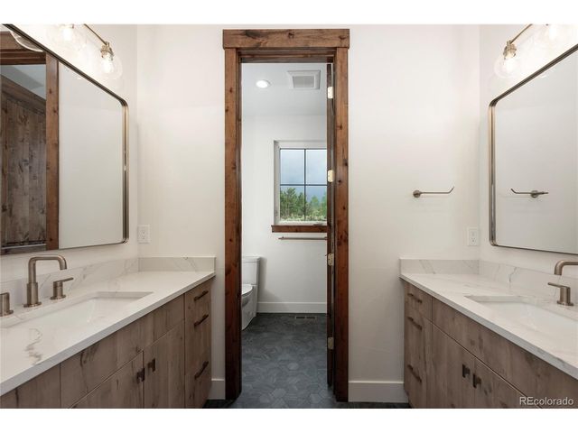 502 Upper Ranch View Rd, Granby, CO 80446