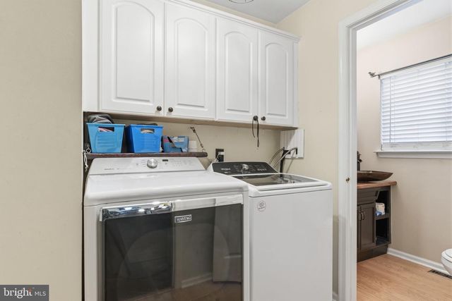 4050 YORKTOWN DR, Upper Chichester, PA 19061