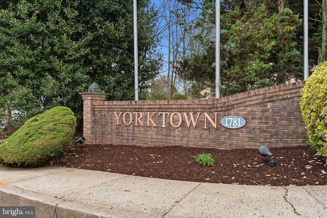 4050 YORKTOWN DR, Upper Chichester, PA 19061