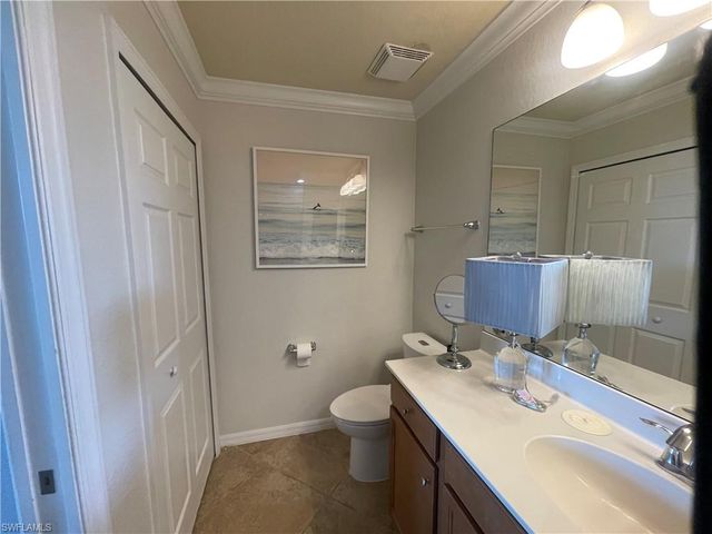 9727 Acqua CT 418, Naples, FL 34113