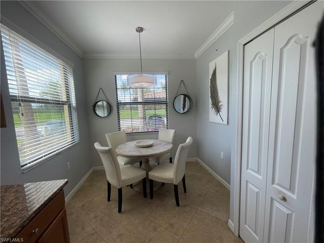 9727 Acqua CT 418, Naples, FL 34113