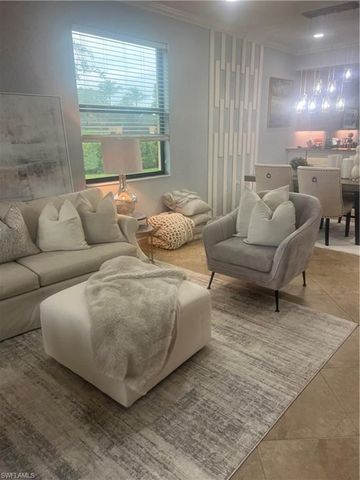 9727 Acqua CT 418, Naples, FL 34113