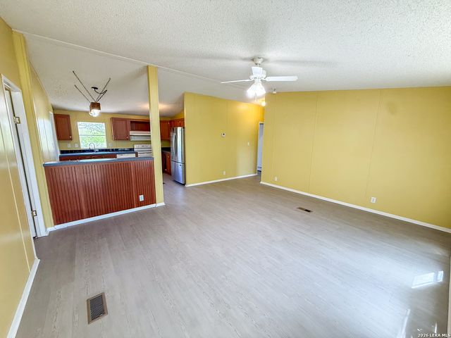 4506 Legend Falls, San Antonio, TX 78253