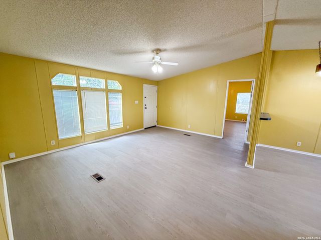 4506 Legend Falls, San Antonio, TX 78253