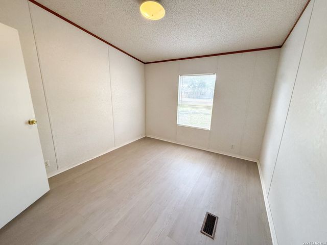 4506 Legend Falls, San Antonio, TX 78253