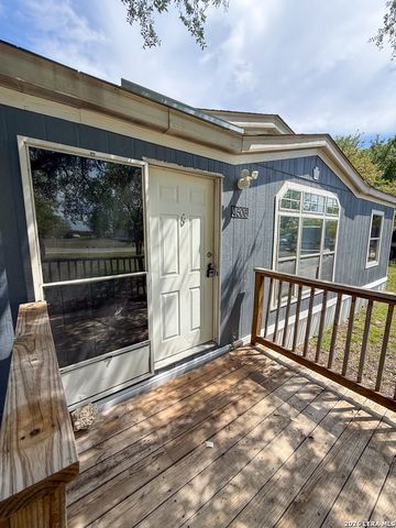 4506 Legend Falls, San Antonio, TX 78253