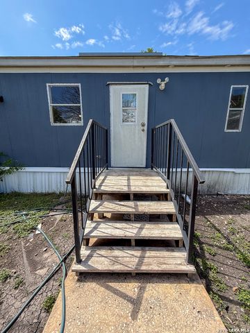 4506 Legend Falls, San Antonio, TX 78253