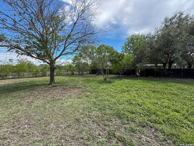 4506 Legend Falls, San Antonio, TX 78253