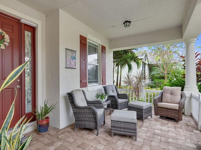 1425 Bunker Court, Vero Beach, FL 32966