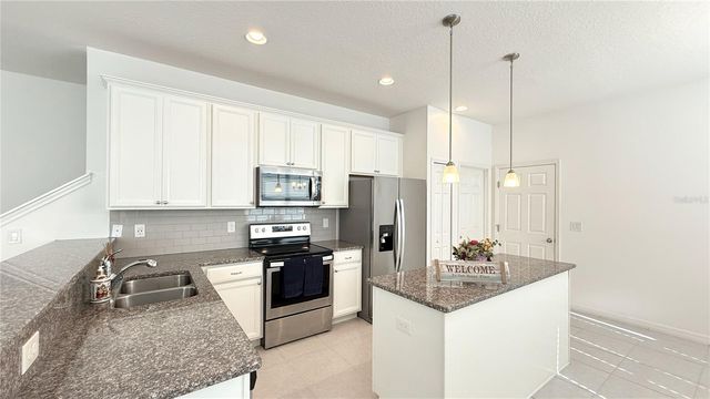 2276 SEDGE GRASS WAY, Orlando, FL 32824