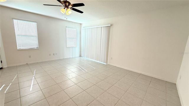 2276 SEDGE GRASS WAY, Orlando, FL 32824