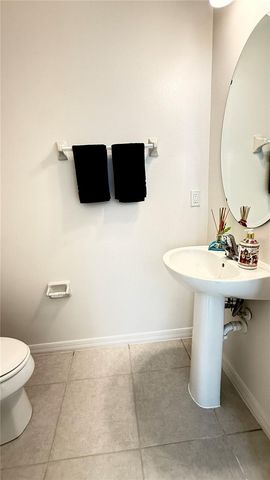 2276 SEDGE GRASS WAY, Orlando, FL 32824