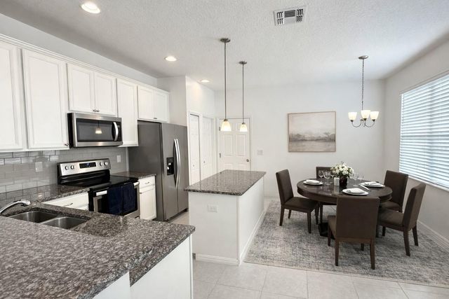 2276 SEDGE GRASS WAY, Orlando, FL 32824