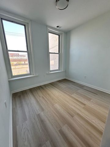 2247 S Wentworth Avenue 3E, Chicago, IL 60616