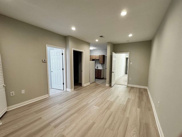 2247 S Wentworth Avenue 3E, Chicago, IL 60616