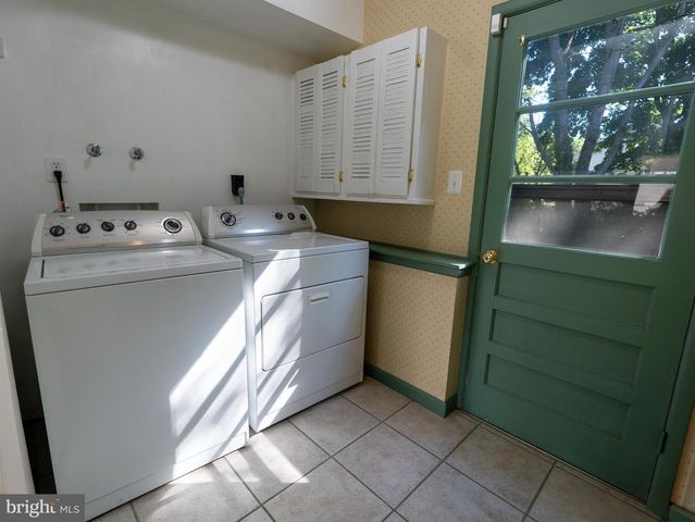 622 WESTOVER CT, Williamstown, NJ 08094
