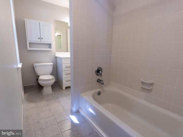 622 WESTOVER CT, Williamstown, NJ 08094