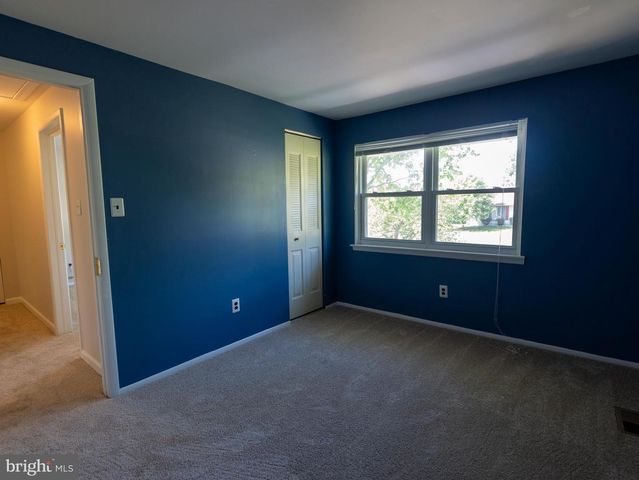 622 WESTOVER CT, Williamstown, NJ 08094