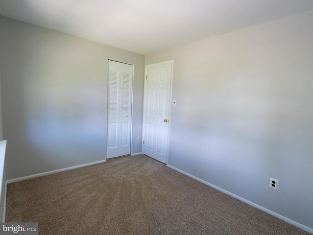 622 WESTOVER CT, Williamstown, NJ 08094
