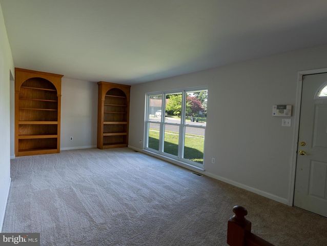 622 WESTOVER CT, Williamstown, NJ 08094
