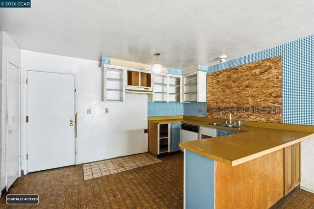 26 Polaris Dr, Pittsburg, CA 94565