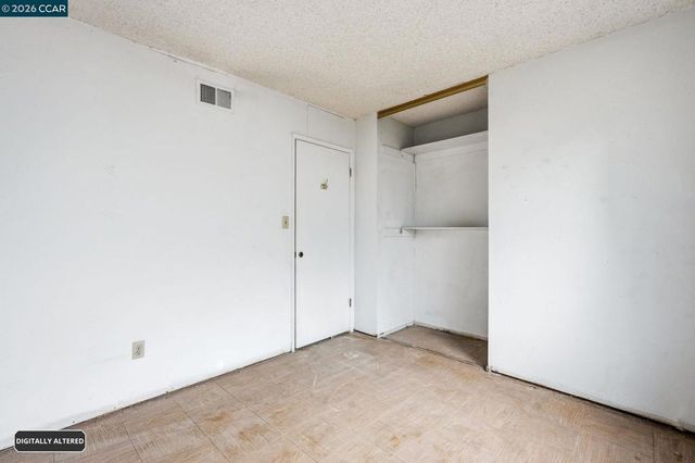 26 Polaris Dr, Pittsburg, CA 94565