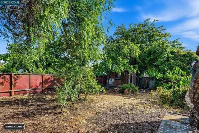 26 Polaris Dr, Pittsburg, CA 94565