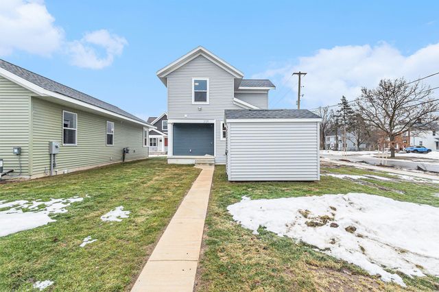 2120 Willard Avenue SE, Grand Rapids, MI 49507