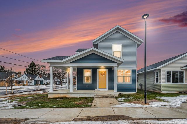 2120 Willard Avenue SE, Grand Rapids, MI 49507