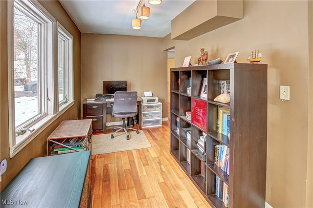 7630 S Eastland Road, Berea, OH 44017